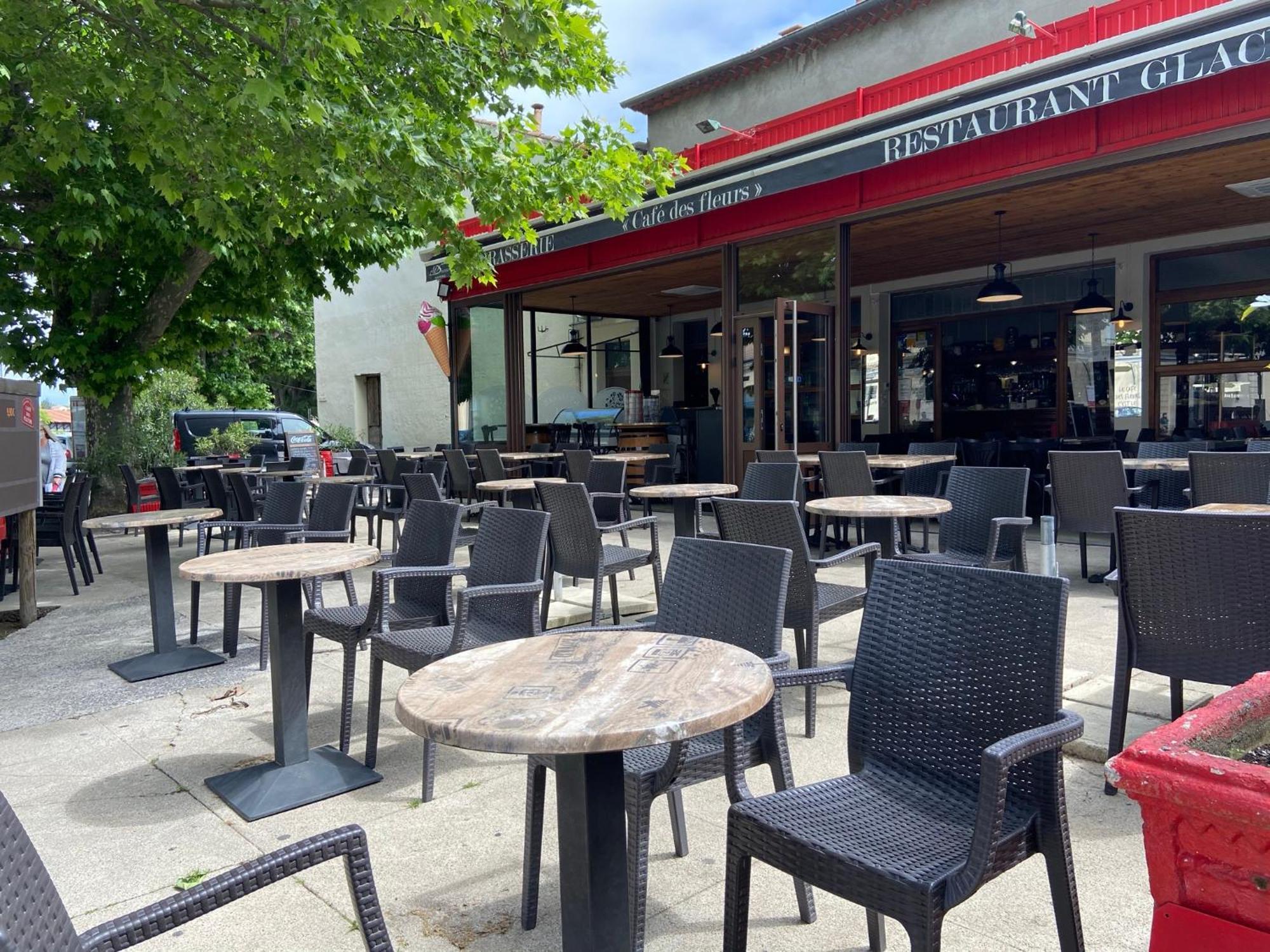 Appart Hotel Les Fleurs Ales Exterior photo